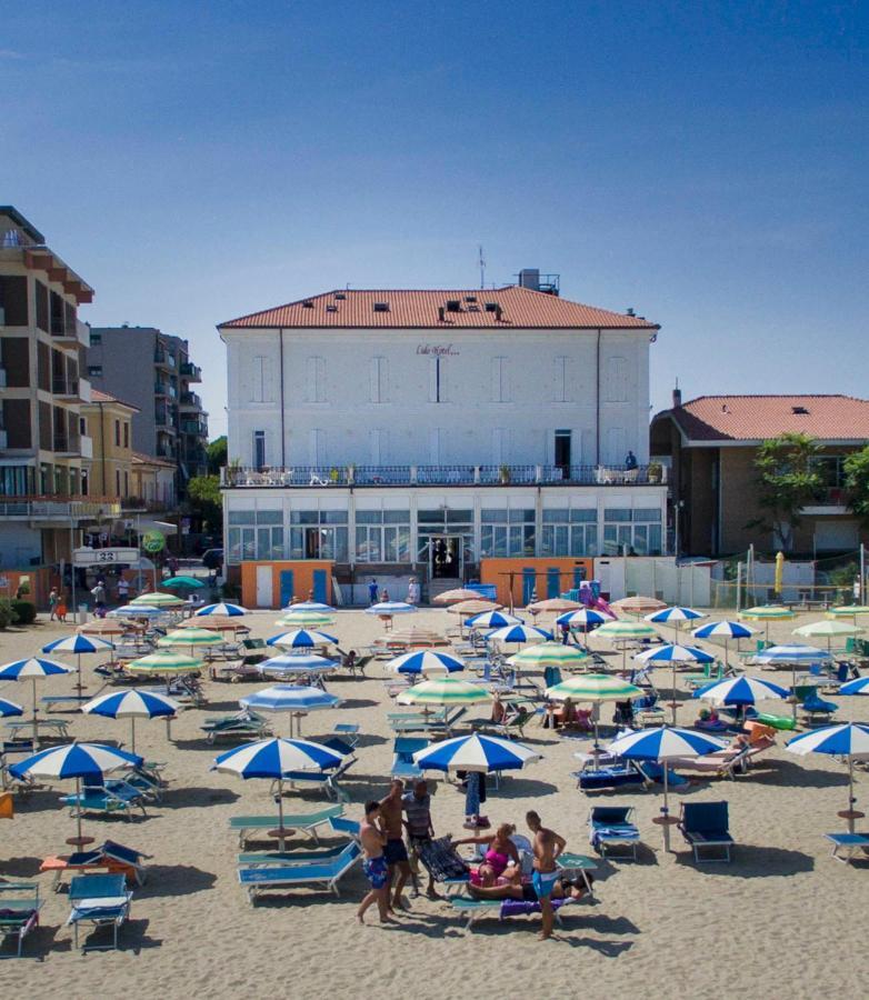 Hotel Lido Римини Экстерьер фото